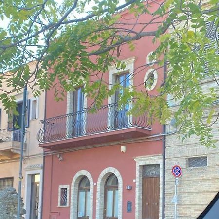 Residenza In Piazzetta Hotel Vasto Exterior photo